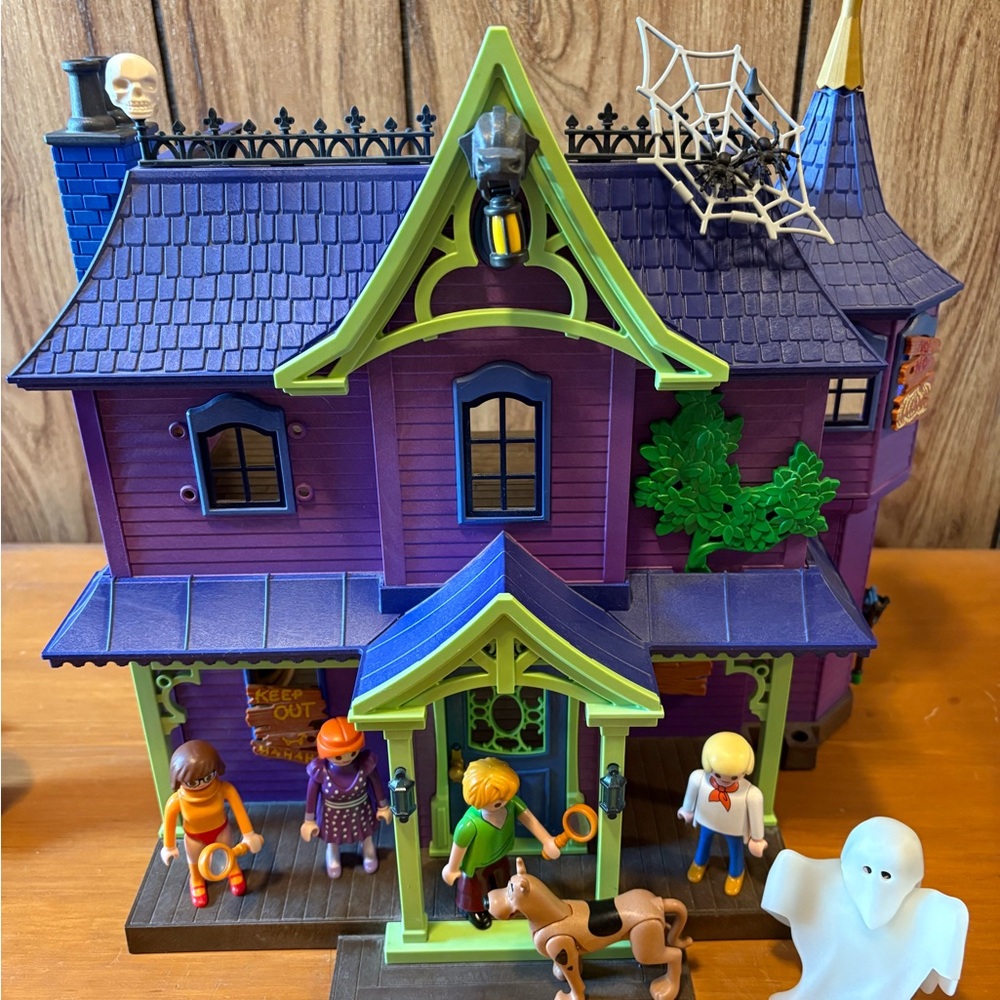 Playmobil Scooby Doo Mystery Mansion